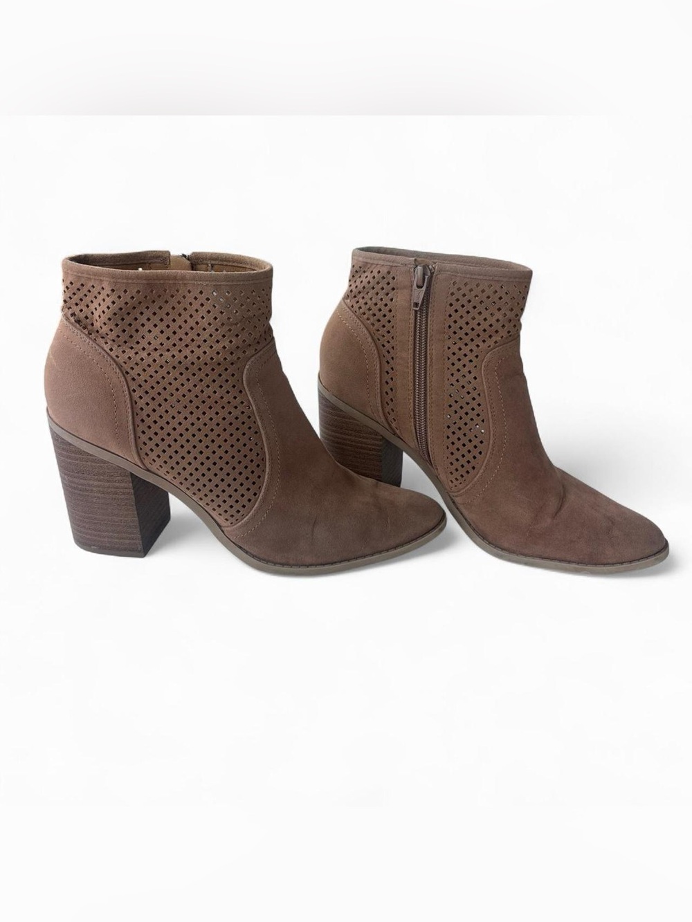 Y2K Brown Perforated Ankle Booties Women’s Size 9 Chic Preppy Boho Western